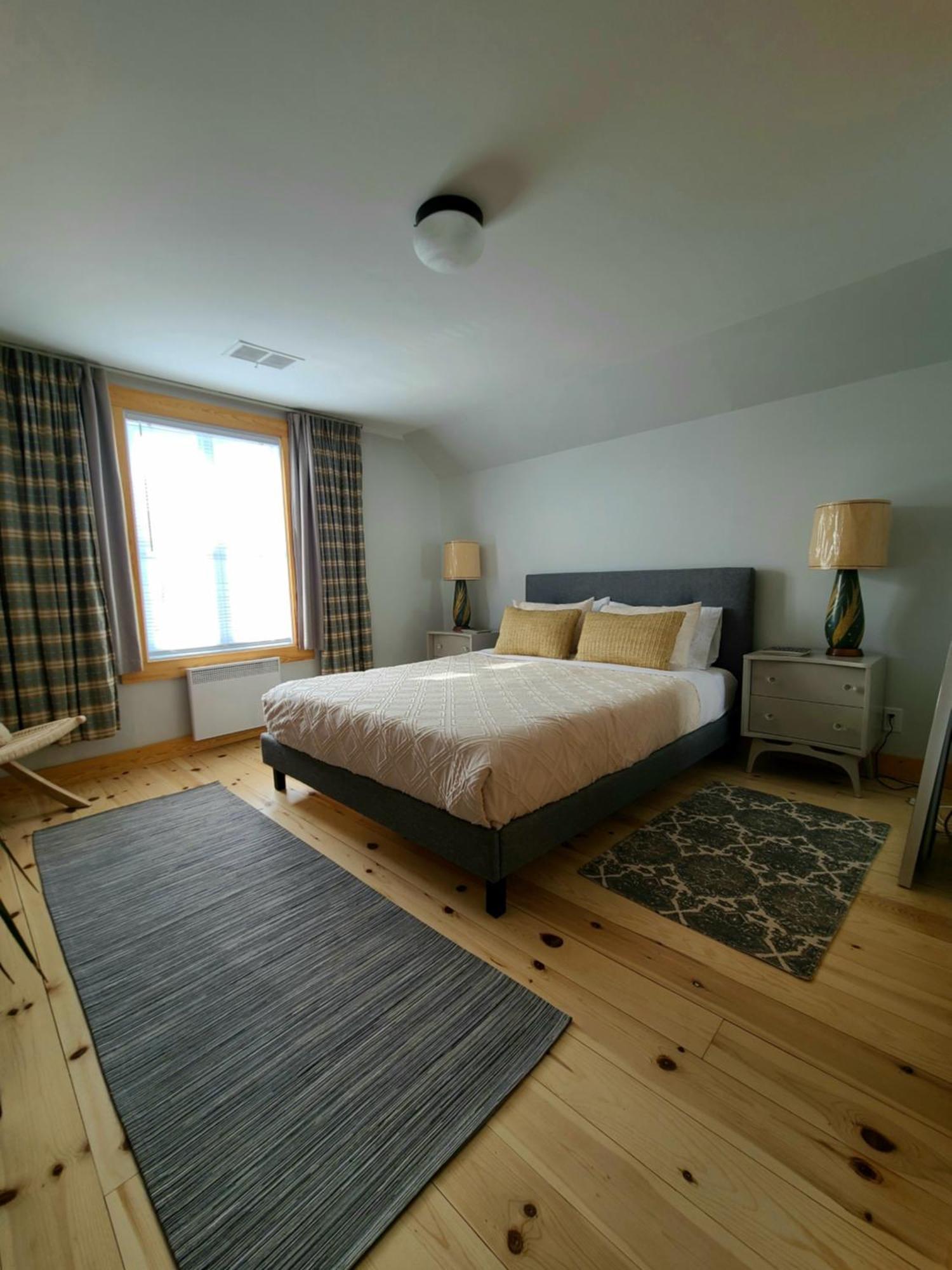 La Petite Auberge Sur Queen Роудън Екстериор снимка